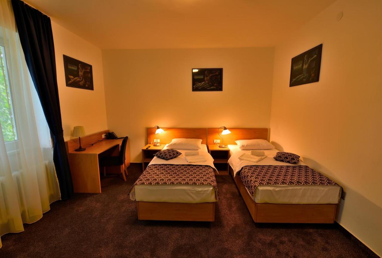 שכם Orient Hotel מראה חיצוני תמונה